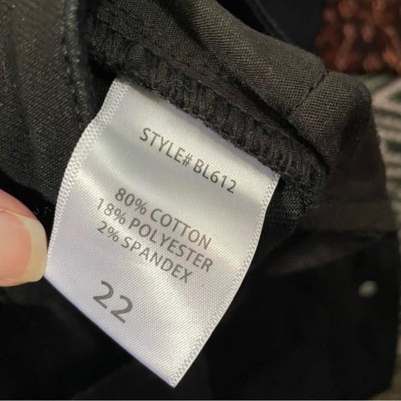 Fashion Nova Cutout Skinny Jeans - Picture 7 of 7